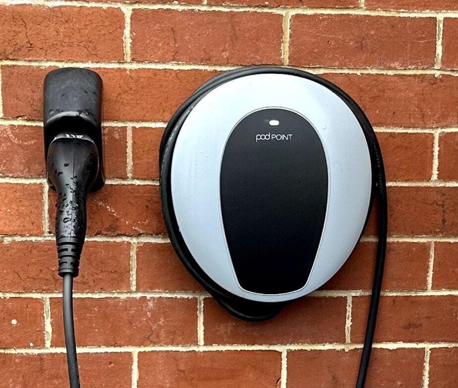 View: Stylish 2-bedroom With Netflix And Ev Charging *